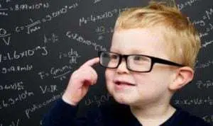 8 Hal yang Bikin Si Kecil Lebih Cerdas