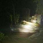 Banjir Bandang Jebolkan Tanggul di Bandung, 3 Tewas