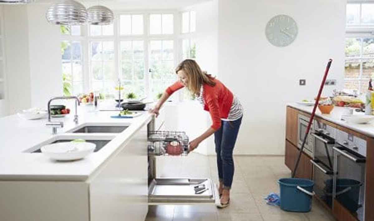 5 Peralatan Dapur yang Jadi Sarang Kuman Meski Terlihat Bersih
