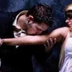 Mau Bercinta dengan Penutup Mata? Coba Lakukan 4 Hal Ini