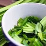 Daun Pandan, Si Hijau yang Ampuh Singkirkan Komedo Secara Alami