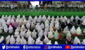 Tuntut Kesetaraan, Ribuan Guru Paud Pamekasan Gelar Istigasah