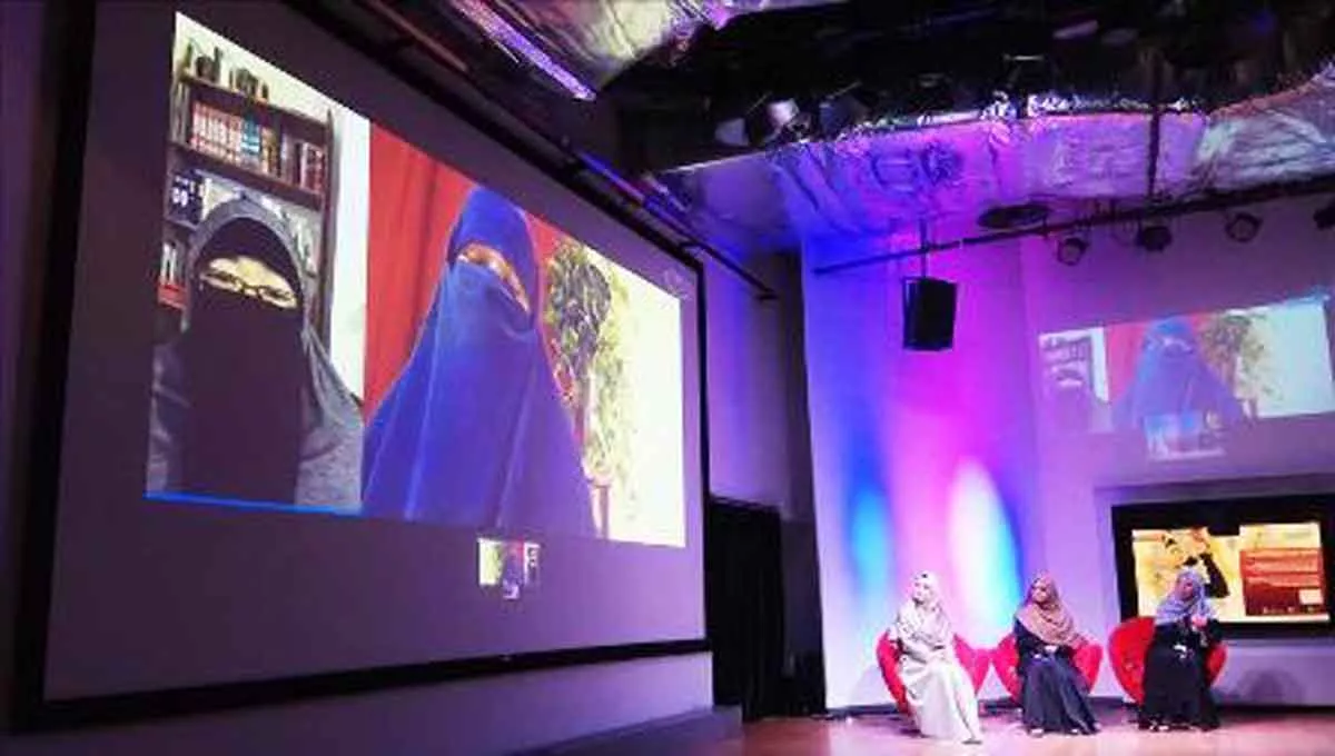 Hari Hijab Sedunia Dobrak Stereotip Perempuan Muslim