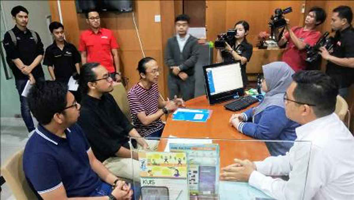 ICW Desak BPK Hitung Kerugian Negara Karena Gaji PNS Korup