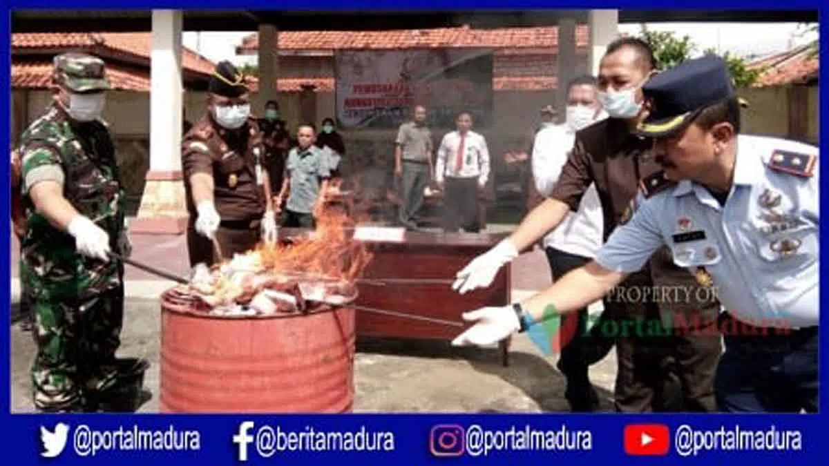 Ratusan Gram Sabu dan Pil Koplo Jenis 'Y' Dimusnahkan