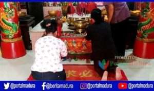 Warga Tionghoa Pamekasan Berharap Keberkahan di Tahun Babi