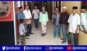 Diduga Ada Kejanggalan, Keluarga Korban Sengatan Listrik Datangi Polres Sumenep