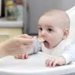 Kenali 5 Makanan MPASI yang Bikin Anak Sembelit