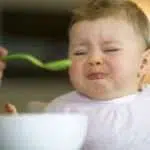 Kenapa Anak Sering Nangis Saat Diberi Makan? Ini Alasannya