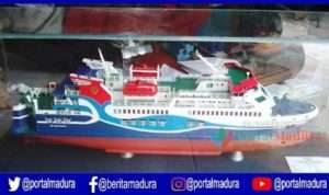 Usaha Kreatif, Miniatur Kapal Ciptaan Cakraningrat Ship Model Yang Mendunia