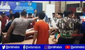 Musda KNPI Sampang Berlangsung Ricuh