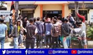 Oknum Penegak Perda Diduga Pukul Mahasiswa, FAMS Demo Kantor Satpol PP