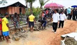 Pemerintah tunda kenaikan gaji perangkat desa sampai tahun depan