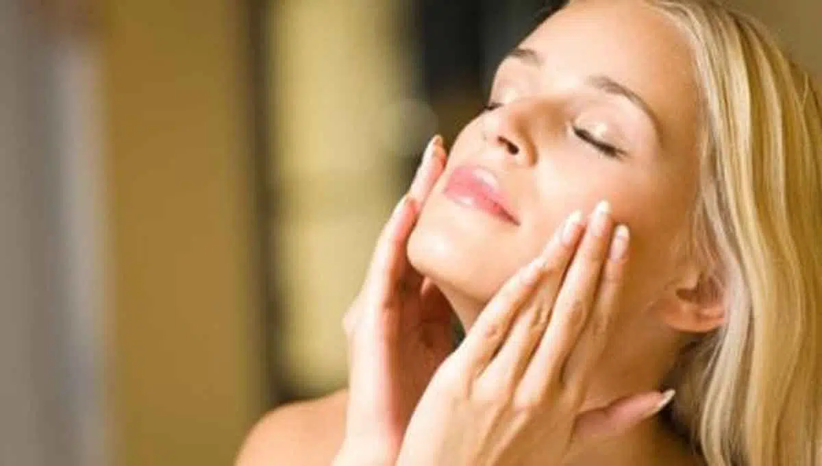 Perhatikan, Ini 4 Panduan Pakai Serum Wajah yang Baik dan Benar