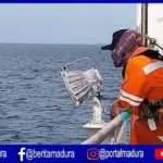 Terbawa Arus Hingga Situbondo, Lima Nelayan Sumenep Ditemukan Selamat