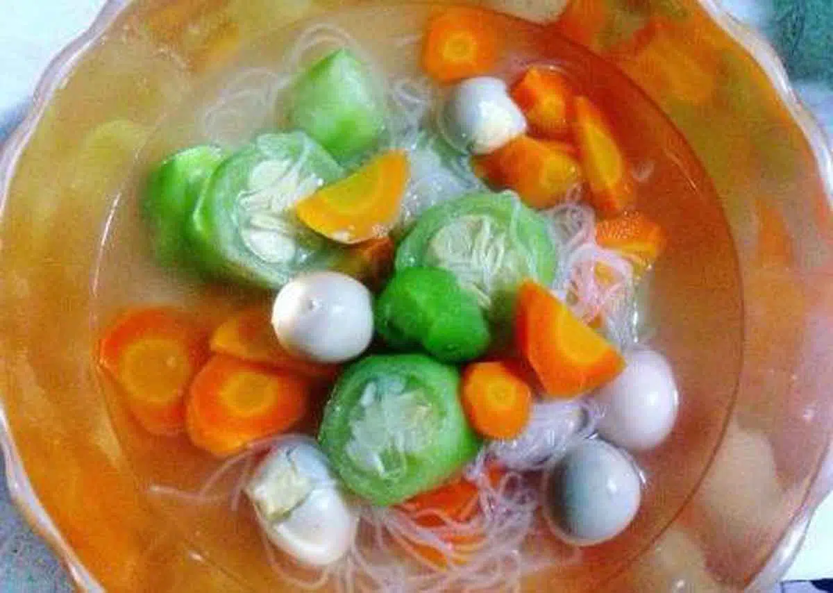 Resep sup oyong telur puyuh yang cocok untuk sarapan