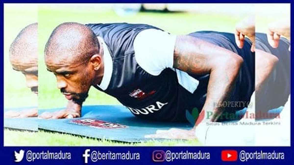 Sriwijaya FC Vs Madura United, Greg Nwokolo Kita Tetap Serius