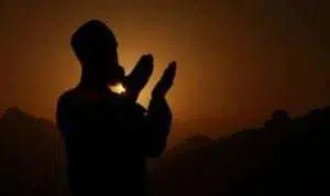 Umat Islam, Ini Doa Pembuka Pintu-pintu Langit yang Harus Anda Panjatkan