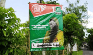 APK Dirusak, Ini Reaksi Nurfitriana Busyro Yang Nyaleg DPRD Jatim