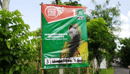 APK Dirusak, Ini Reaksi Nurfitriana Busyro Yang Nyaleg DPRD Jatim