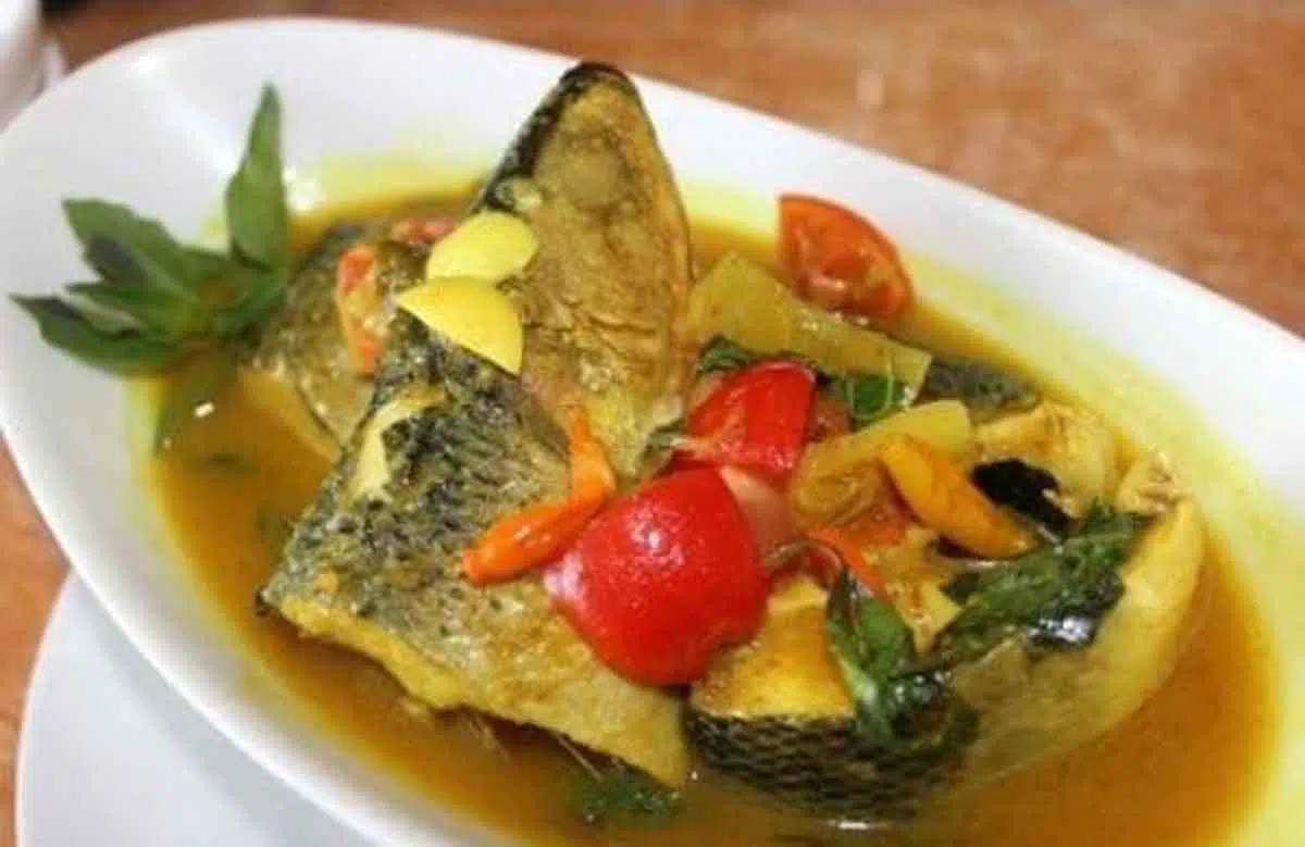 Resep Ikan Pindang Bandeng Untuk Makan Siang Keluarga