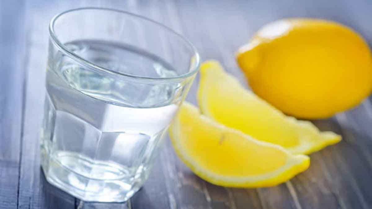 Turunkan Berat Badan dengan Konsumsi Air Lemon Setiap Hari