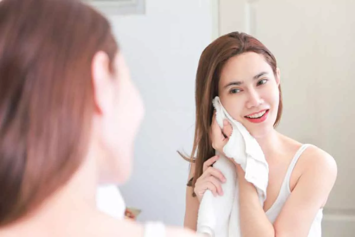 Stop, Lakukan Hal Ini Saat Anda Cuci Muka!