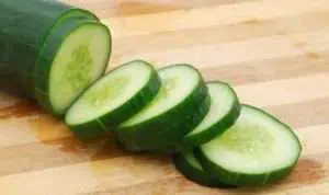 Konsumsi 4 Makanan Ini Agar Kulit Lebih Terhidrasi