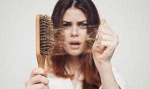 Ladies, 5 Kebiasaan Ini dapat Mencegah Rambut Rontok