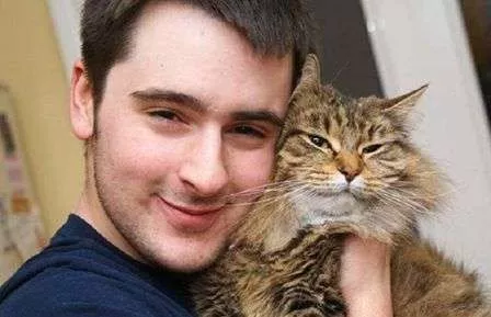 5 Kepribadian Pria Penyuka Kucing, Apa Anda Termasuk?