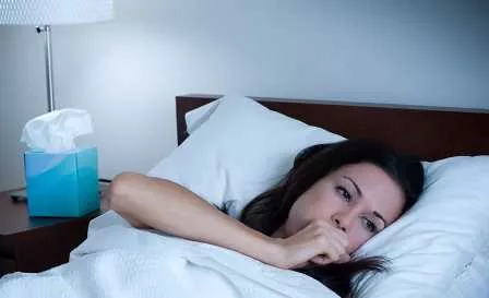 6 Hal yang Bisa Jadi Pemicu Munculnya Batuk Saat Tidur di Malam Hari