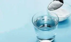 9 Cara Ampuh Atasi Sariawan Membandel dengan Bahan di Rumah