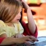 Bunda, Begini Cara Efektif Ajari Si Kecil Berbisnis Online Lewat Mainan Bekas