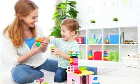 Bunda, Mau Optimalkan Perkembangan Otak Si Kecil? Coba Permainan-permainan Ini