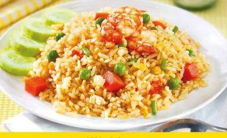 Cara Memasak Nasi Goreng Agar Tak Menggumpal - Portalmadura.com Cara Memasak Nasi Goreng Agar Tak Menggumpal