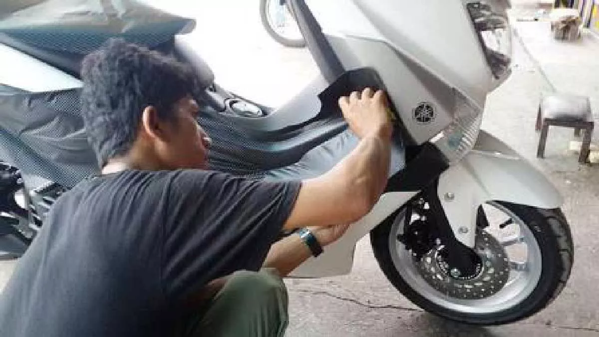 Cara Mudah Pasang Cutting Sticker Agar Tak Gelembung