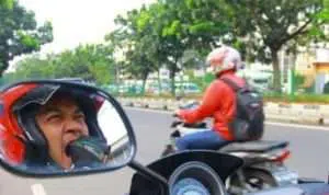 Guys, Begini Cara Cegah Rasa Kantuk Saat Berkendara Motor