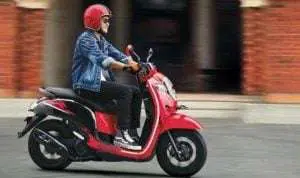 Jangan Ngegas dan Ngerem Motor Matik Bersamaan, Ini Bahayanya