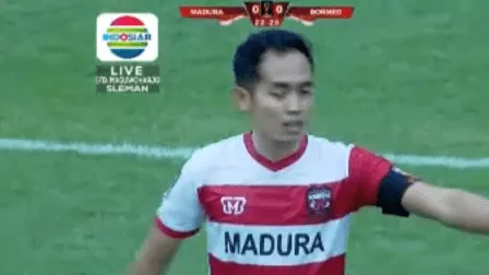 Sedang Berlangsung Live Streaming  vs Borneo FC