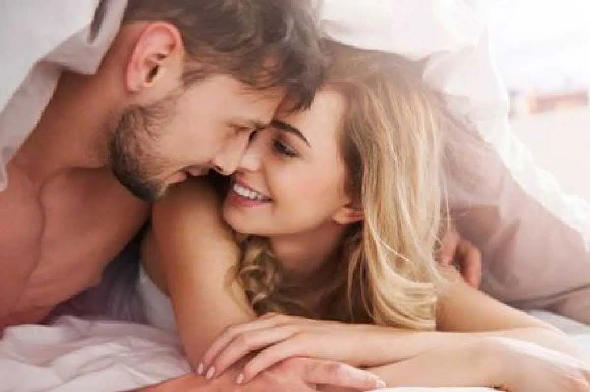 Para Suami, Ini 6 Perlakuan Anda yang Disukai Istri Ketika Bercinta