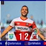 Hujan Gol di Menit Awal,  Permalukan Persela di Kandang