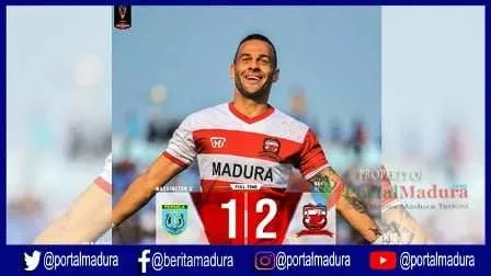 Hujan Gol di Menit Awal,  Permalukan Persela di Kandang