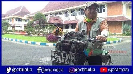 Pria Ini Keliling Indonesia Habiskan 33 Sepeda Ontel, Koleksi 3,5 Juta Tanda Tangan