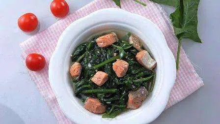 Resep Mudah Tumis Salmon Bayam