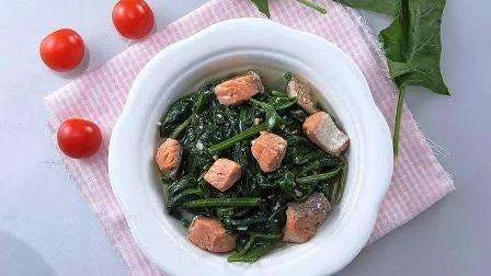 Resep Mudah Tumis Salmon Bayam