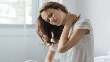 Sakit Leher Karena Salah Posisi Tidur Ini Dia 2 Cara Mudah Atasinya