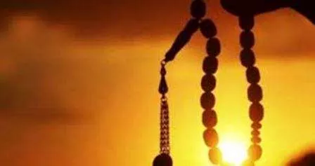 Umat Muslim, Ketahui Keutamaan Baca Tasbih 100 Kali Saat Pagi dan Petang