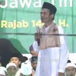 Jemaah Tabligh Akbar UAS Dilarang Ajungkan Jari, Lihat Reaksinya, Video Full UAS di Ponpes Al-Amien Prenduan Sumenep