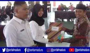 Wakil Bupati Pamekasan Serahkan SK Kepada 331 CPNS
