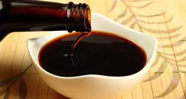 Ketahui, Manfaat Penting dari Kecap Ikan dalam Masakan